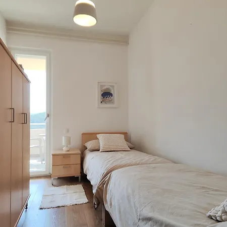 Dunja Apartmán *